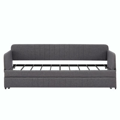 Daybed with trundle
