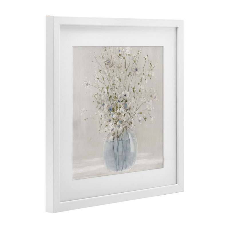 Serene Glass Vase, H 13 po x l 13 po, Bord de mer blanc sous verre encadré