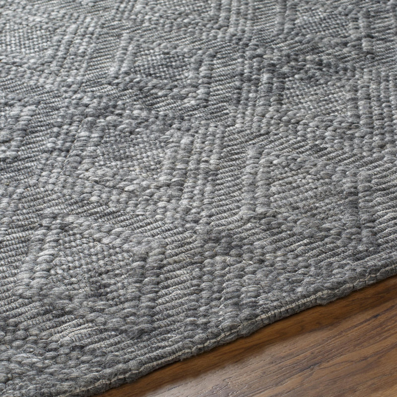 Rectangle Argyle Polyester/Wool Area Rug in Black, Rectangle 6' x 9'