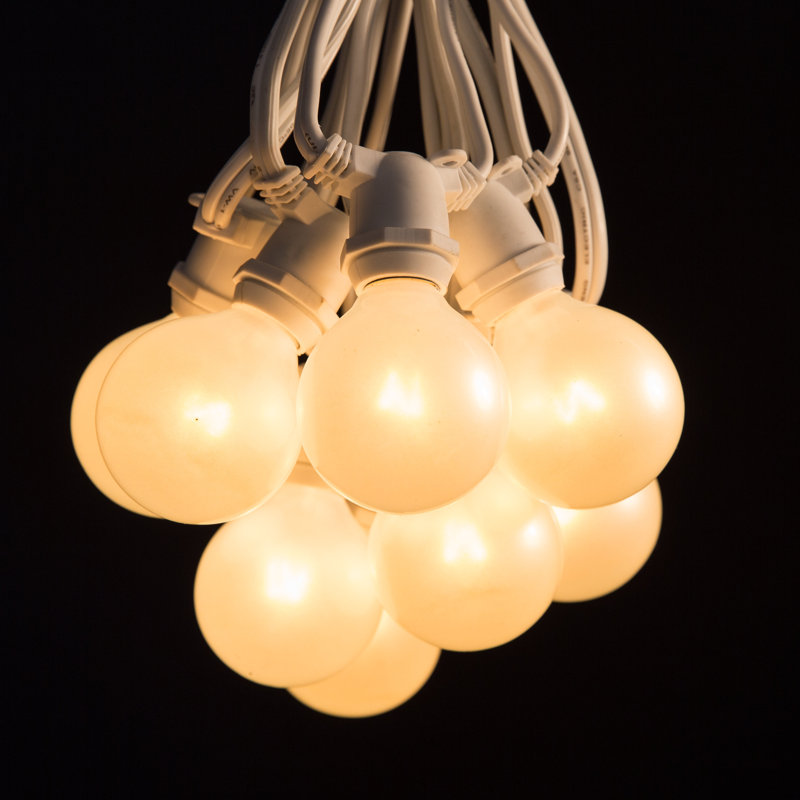 Guirlande de 50 lumières sphériques d'extérieur 50 pi, Blanc