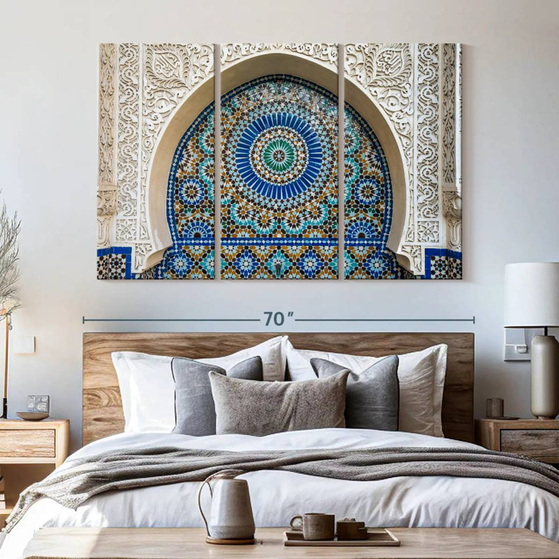 Ensemble de 3 carreaux marocains sur toile, H 65 po x l 42 po x P 1,25 po