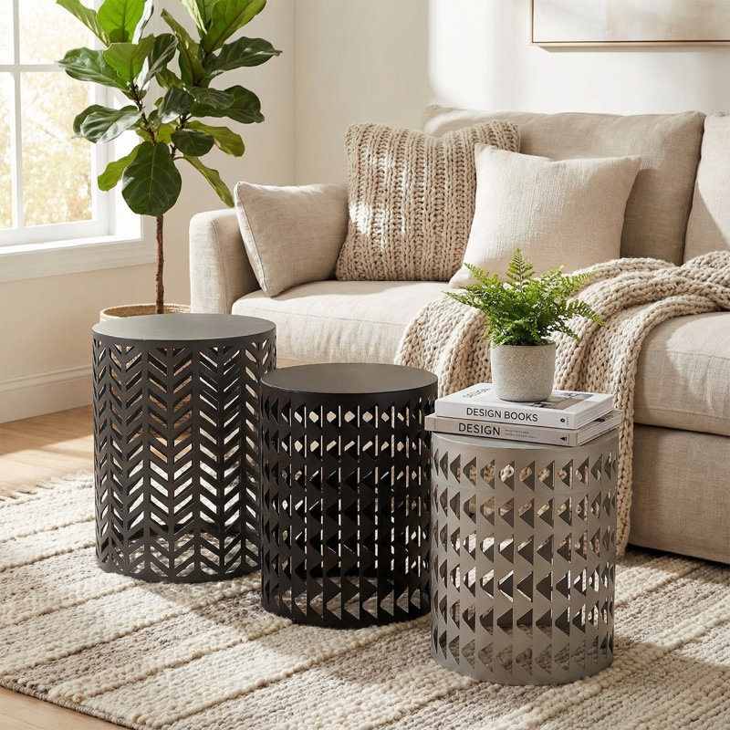Round End Table Side Table, Nesting Round Metal Coffee End Tables Set of 3 Modern Furniture Nightstands Decor Side Tables Plant Stand