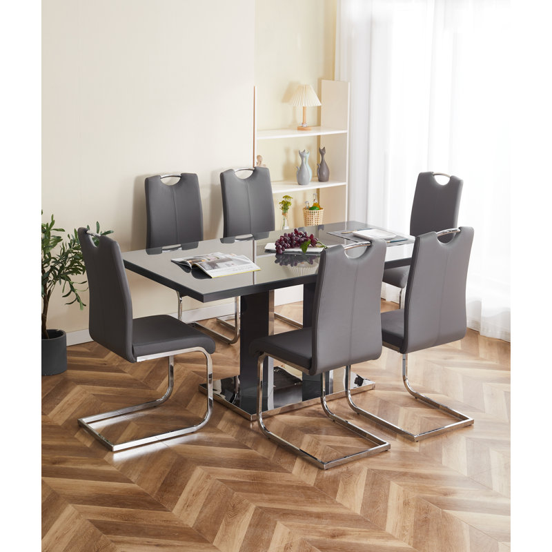 Arrowyn Dining Set, Grey