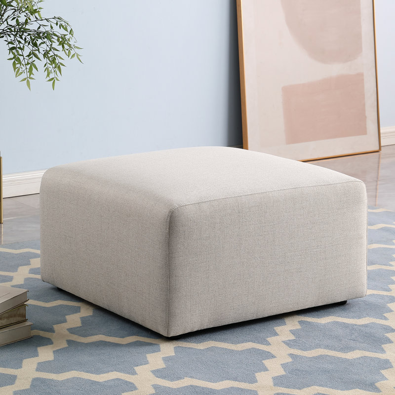 Revêtement en chenille beige, pré-assemblé, l 29,92 po, résiste à l'usure, utile comme repose-pieds ou petite table d'appoint, moelleux doux avec chenille, problème d'assemblage nul, hauteur de 16,73 po,