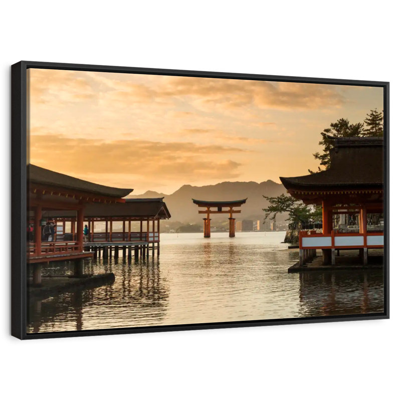 Célèbre sanctuaire Itsukushima, Cadre flottant noir, 37 po x 25 po