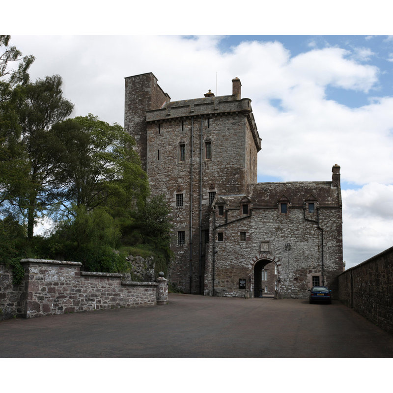 Drummond Castle, 20" H x 24" W