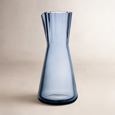 Lady 33.81oz. Carafe