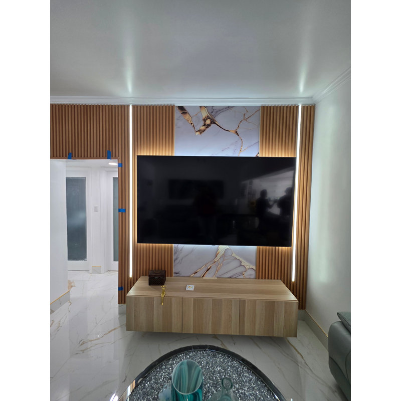 Walls panel