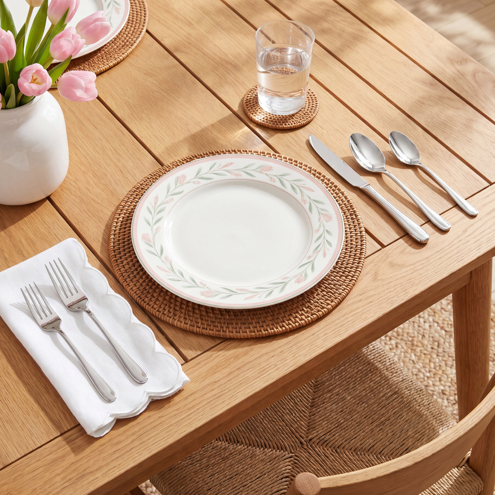 Flatware Set - Service for 4