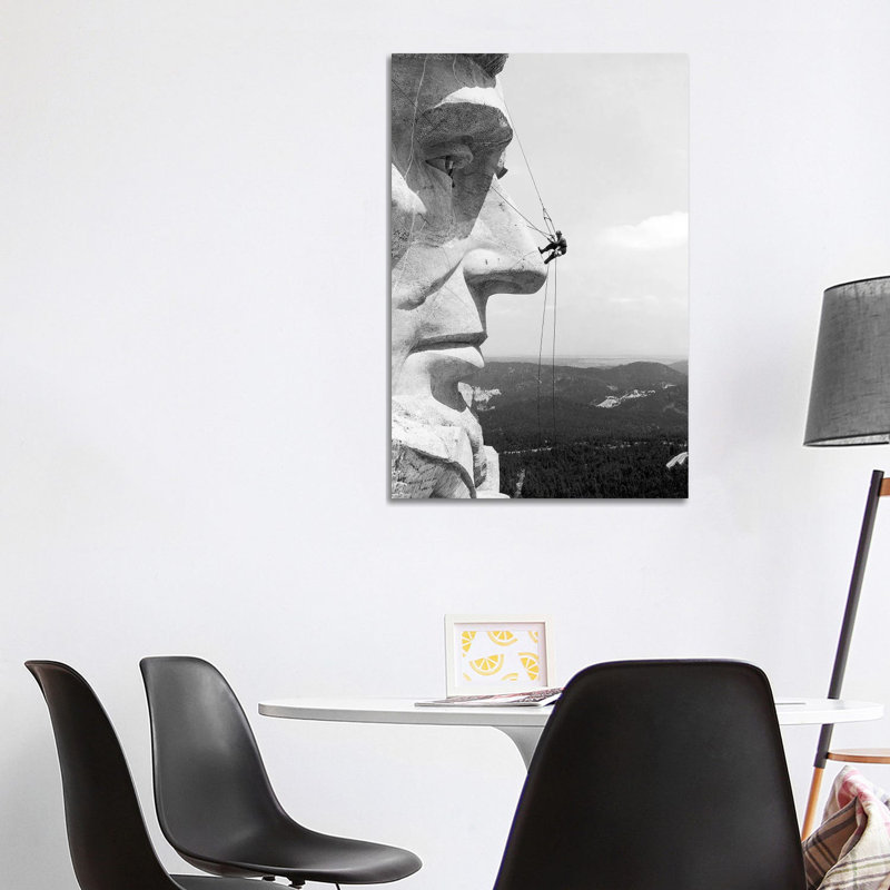 Mise à l'échelle du Mont Rushmore - reproduction de photo sur toile tendue, H 40 po x l 26 po x P 1,5 po