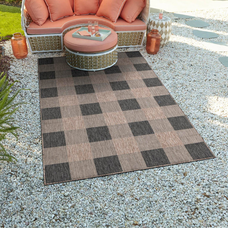 Tapis intérieur / extérieur Talih, Rectangle 4 pi 1 po x 6 pi 1 po
