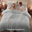 Ensembles d'édredon pour grand lit - 3 pièces de literie en molleton gris clair moelleux, esthétique rayée confortable pour les chambres modernes et les chambres d'amis, décoration intérieure de luxe toutes saisons-105492178-110437409