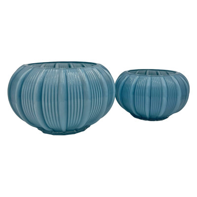 Ensemble de deux vases à fleurs en verre