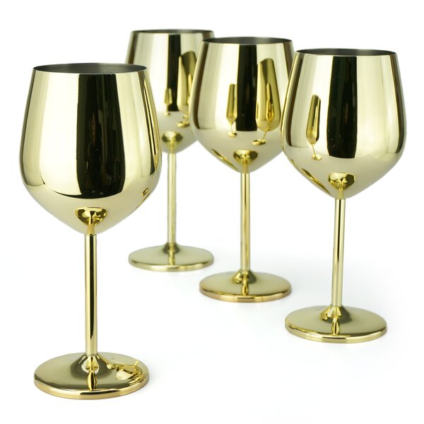 Classic Touch Set of 6 Pebbled Stemmed Water Glass with Gold Rim