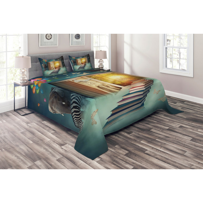 Fantasy Polyester Coverlet, King Bedspread + 2 Shams