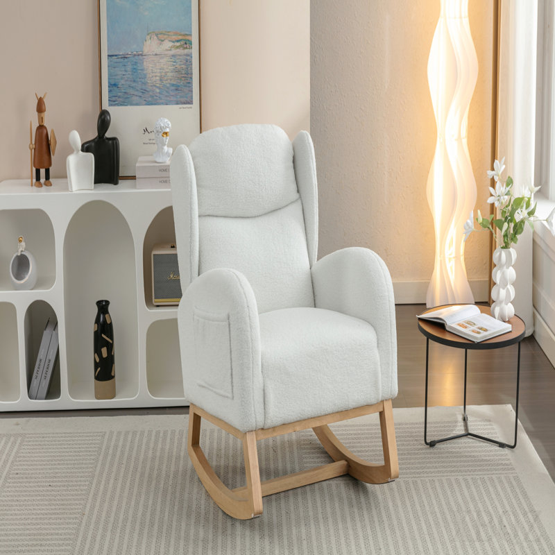 Chaise berçante en tissu Teddy avec pieds en bois paquet, ivoire