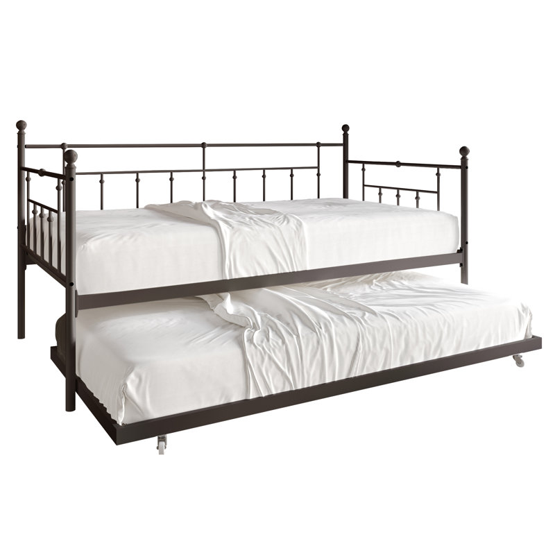 Keilyn Daybed with Trundle Bed, Brown