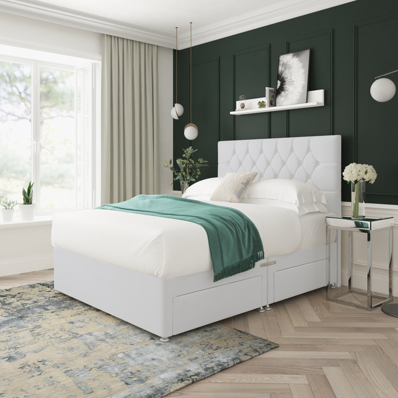 Upholstered Bed, Kingsize (5'), 4 Drawers, White