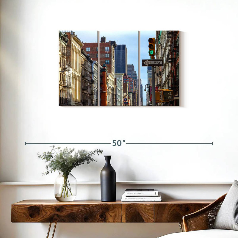 Soho à New York, H 20 po x l 33 po