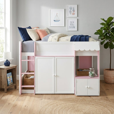 Lit mezzanine double pleine grandeur avec enceinte de rangement Playhouse, cadre de lit de chalet moderne en bois avec auvent décoratif et portes d'armoires ouvertes, panneau de fibres à densité moyenne robuste, mobilier de chambre peu encombrant