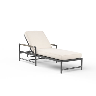 Pietra Outdoor Chaise Lounge