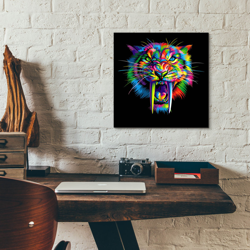 «Sabertooth» par Bob Weer, art mural en verre acrylique, H 12 po x l 12 po x P 0,13 po