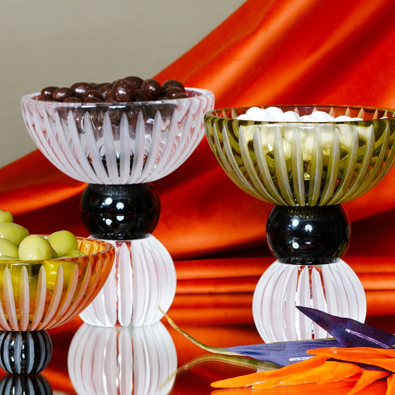 Ambrosiá Crystal Nut Bowl, Clear/Black