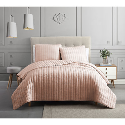 Diamond Reversible Quilt Set