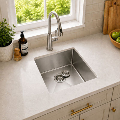 17" Undermount 18 Gauge Stainless Steel Finger Radius Single Bowl Kitchen Sink
