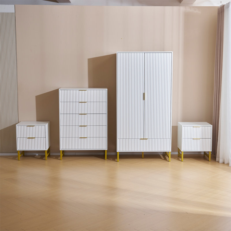 Audreona Piece Bedroom Set, White
