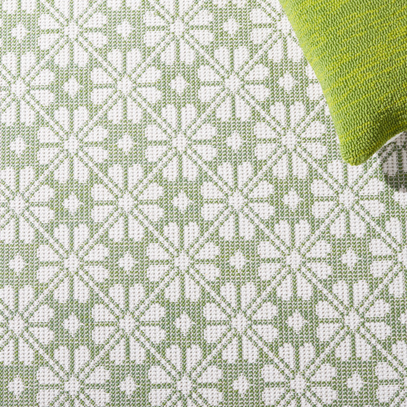Green and Ivory Hand-Knotted Synthetic Runner Rug