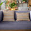 Coussin rayé tracks-663866323