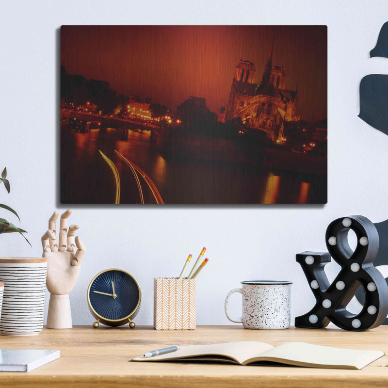 «Red Night» par Sebastien Lory, H 12 po x l 16 po