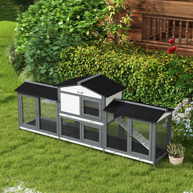 Enceinte pour animaux 90,5 po en bois massif avec compartiments pour chambre double - confortable et pratique pour les petits animaux de compagnie, boîtes en bois de lapin grises, plateau de fuite, rampe lisse