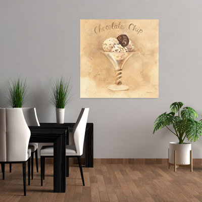 Contemporary Chocolate Chip Sundae With Brown Chocolate Art
