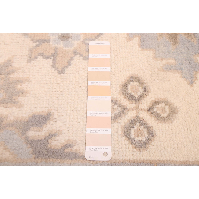 Tapis crème Royal Oushak 9 pi 0 po x 11 pi 6 po
