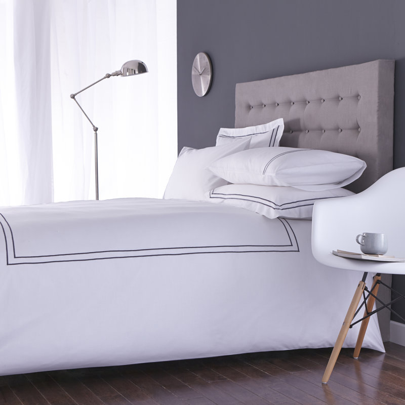 Durazo No Pattern Duvet Cover Set with Pillowcases, Single - 1 Standard Pillowcase, White/Grey