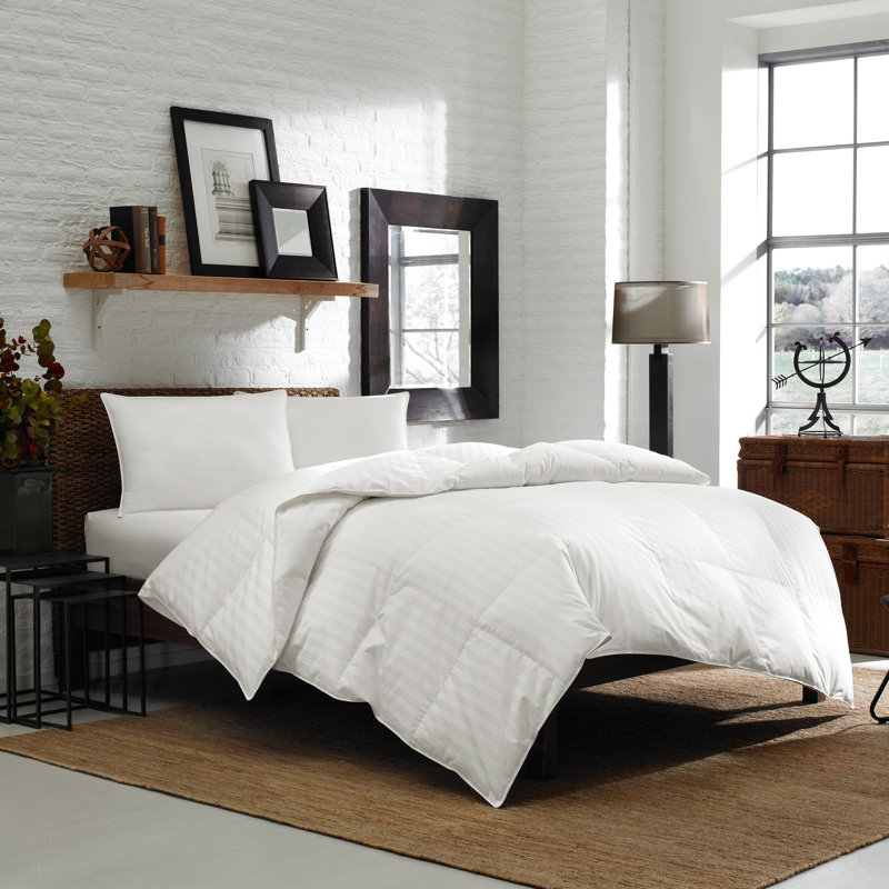 Queen White Cotton Reversible Down Comforter