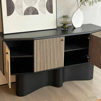 Modern Italian-style entrance cabinet