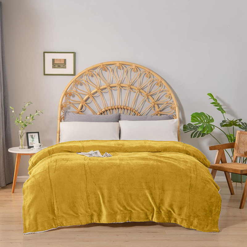 Home Comfort Sherpa Fleece Throw Blanket Cozy Reversible Blanket for Bed Sofa and Couch, 150cm W x 200cm L, Ochre