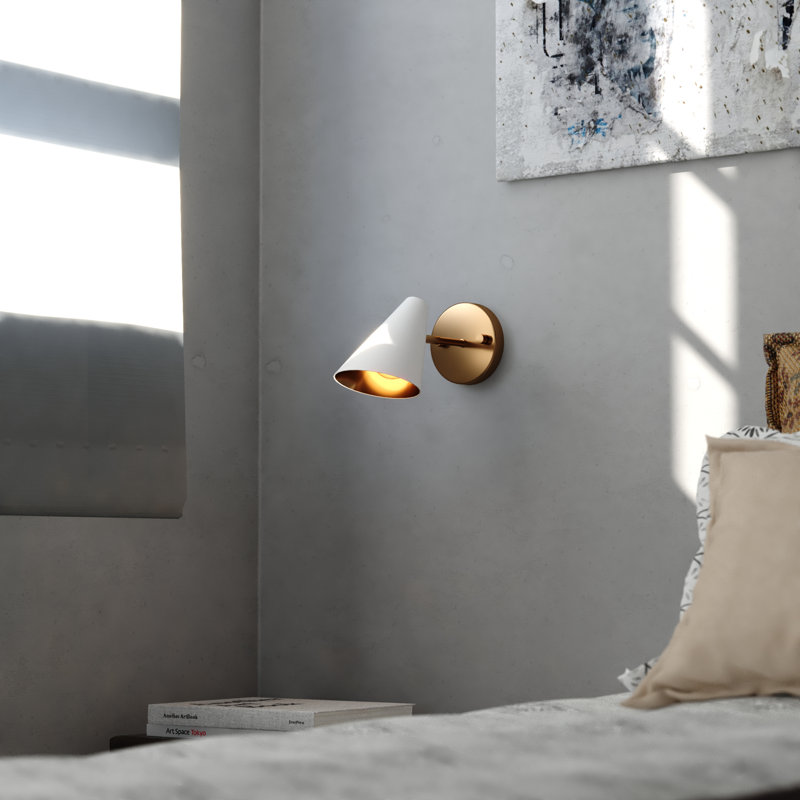 Luisantonio Steel Armed Sconce, White