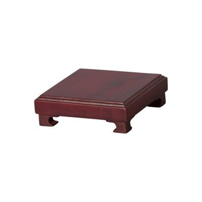 1.5'' H Metal Display Case