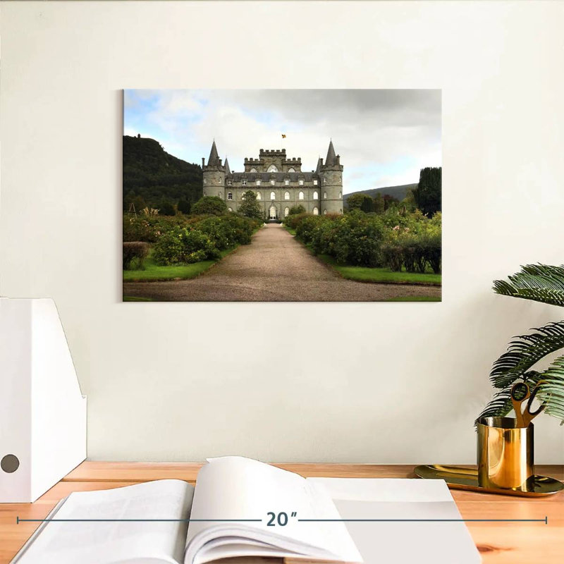 Lilie Scottish Inveraray Castle, H 8 po x l 12 po