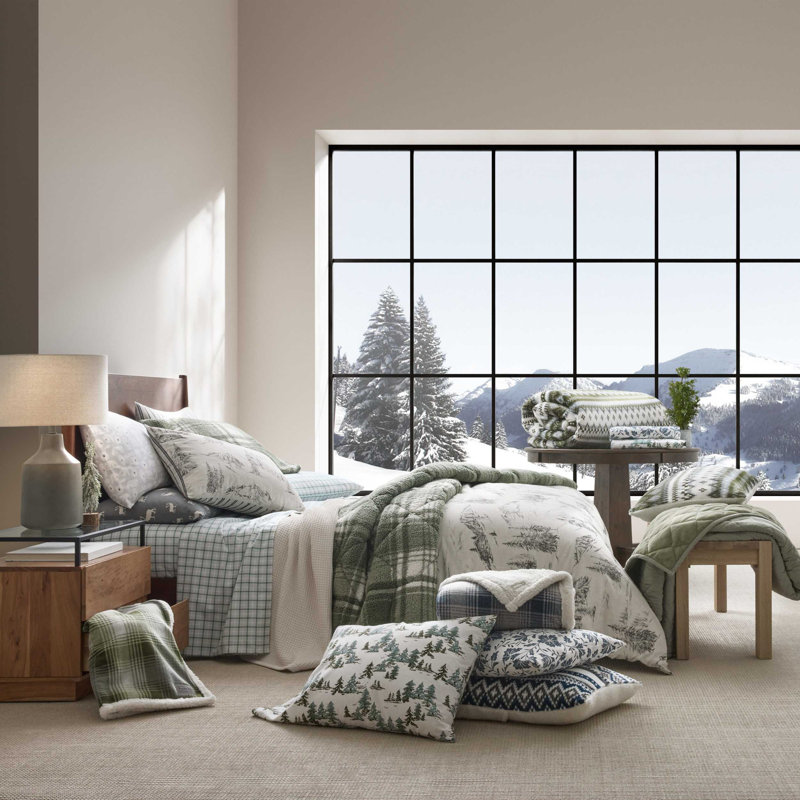 Eddie Bauer Big Lake Plaid Green Comforter Set, Queen Comforter + 2 Standard Shams