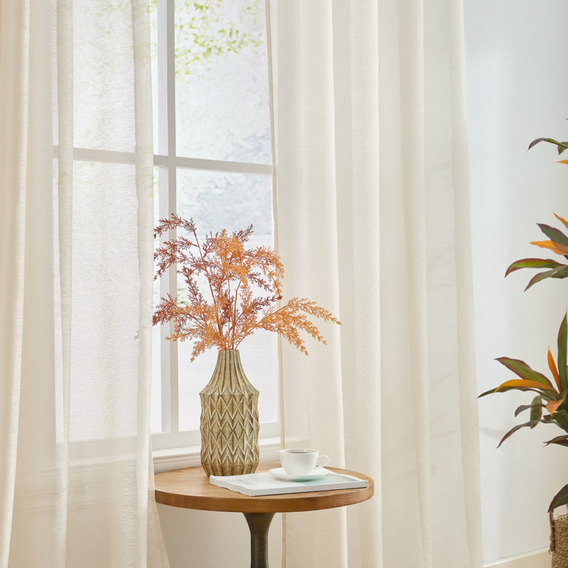 Paire de rideaux semi-transparents avec œillets Carmille, Cream, L 54 po x L 84 po