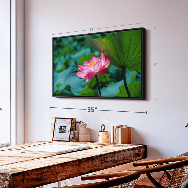 Floral et botanique «Fleur de lotus sauvage», H 21 po x l 31 po