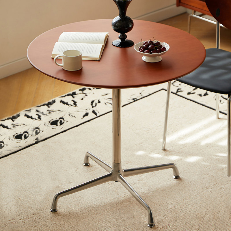 Table de salle à manger en bois massif noyer et argent, H 29,13 po x L 31,5 po x l 31,5 po
