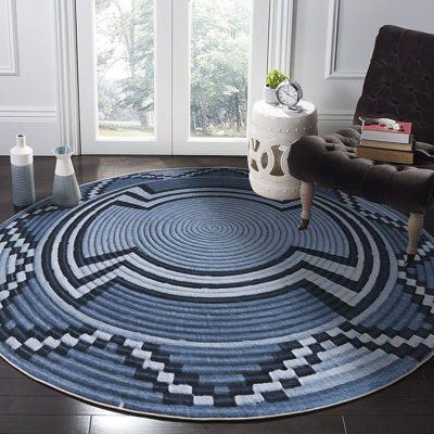 Round Judith Area Rug