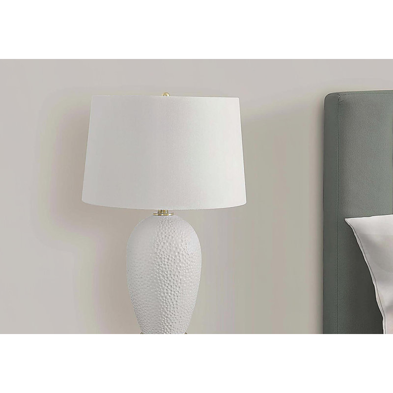 Lighting, h 26 po, lampe de table, céramique blanche, abat-jour ivoire / crème, transitionnel