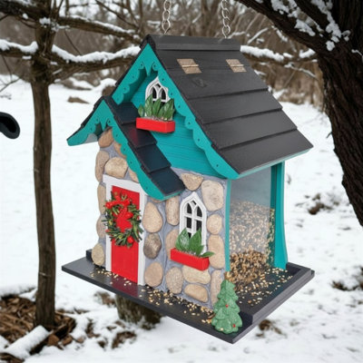 Charlevoix Stone Christmas Feeder